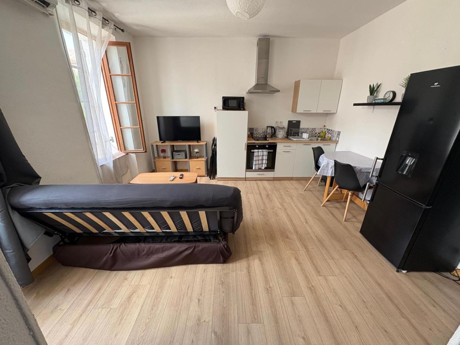 Appartement T2 Avec Balcon Proche Centre-Ville ナルボンヌ エクステリア 写真
